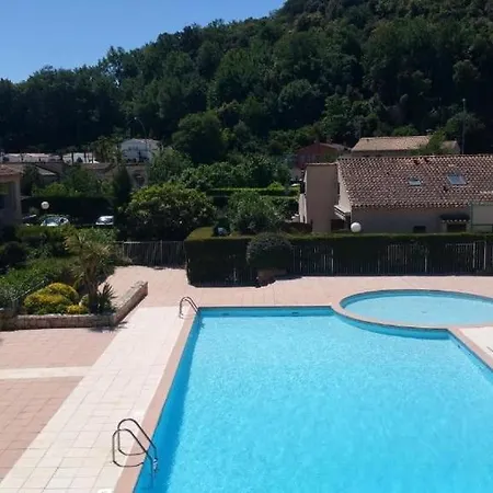 Holiday home Maison Au Calme