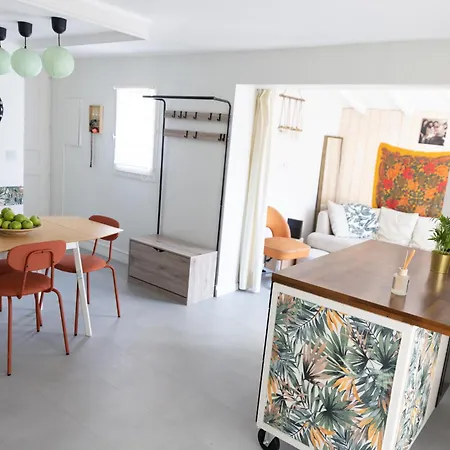 Holiday home Maison Au Calme